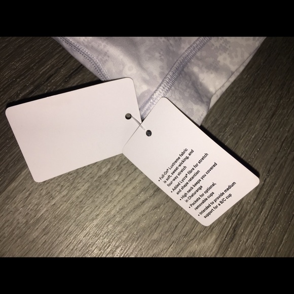 Lululemon Energy Bra High Neck Size 10 NWT - Picture 6 of 7